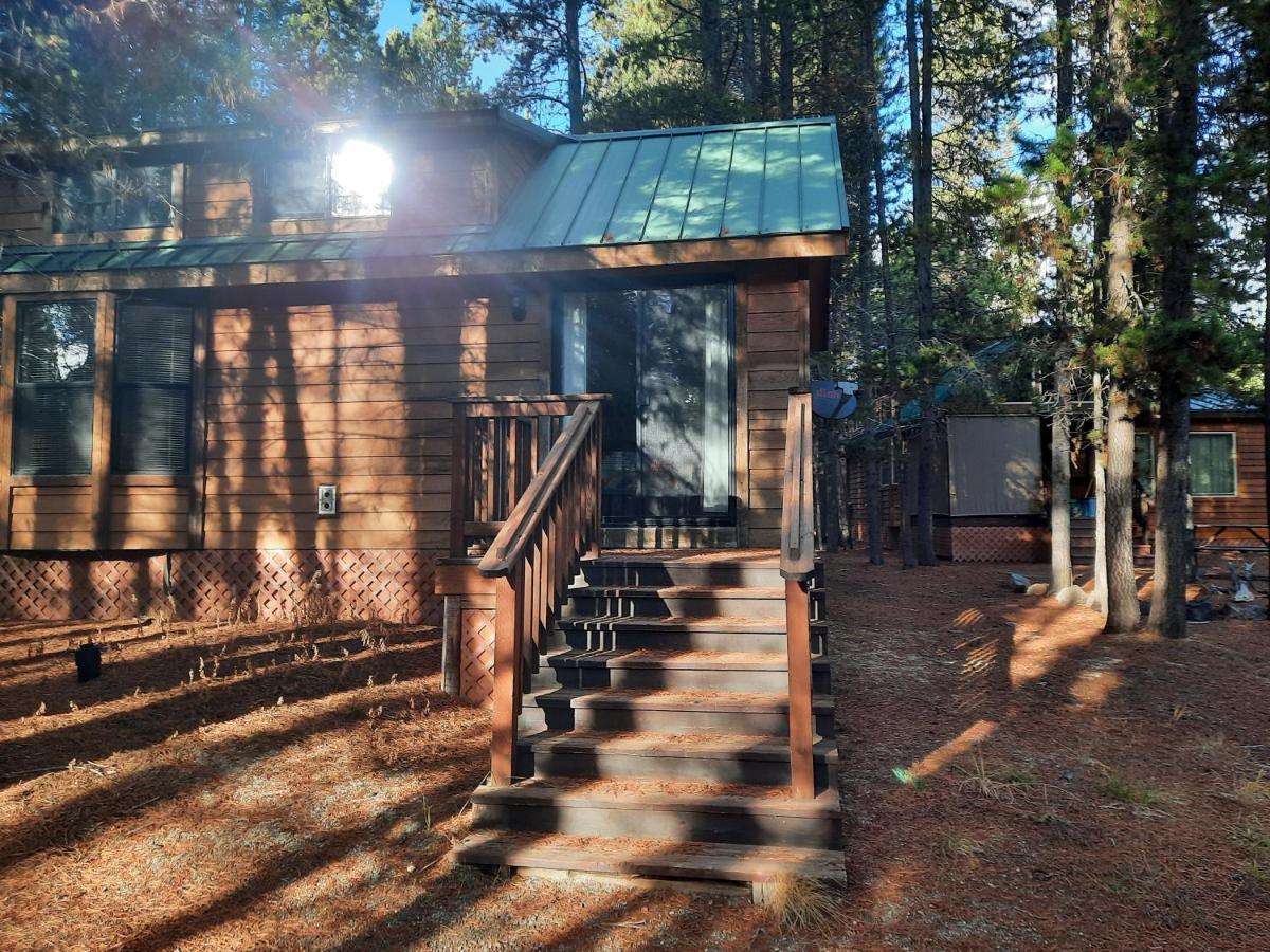 Willamette Pass Inn & Chalets Odell Lake Exterior photo