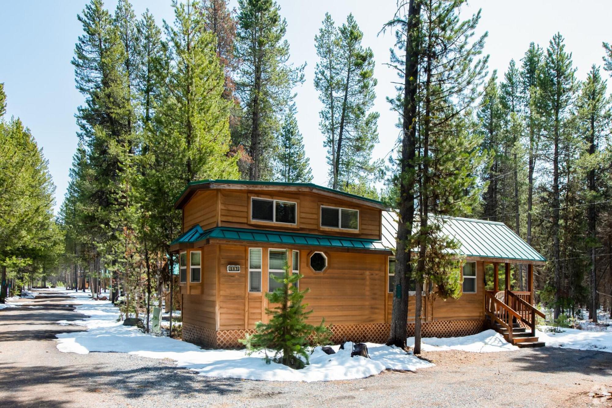 Willamette Pass Inn & Chalets Odell Lake Exterior photo