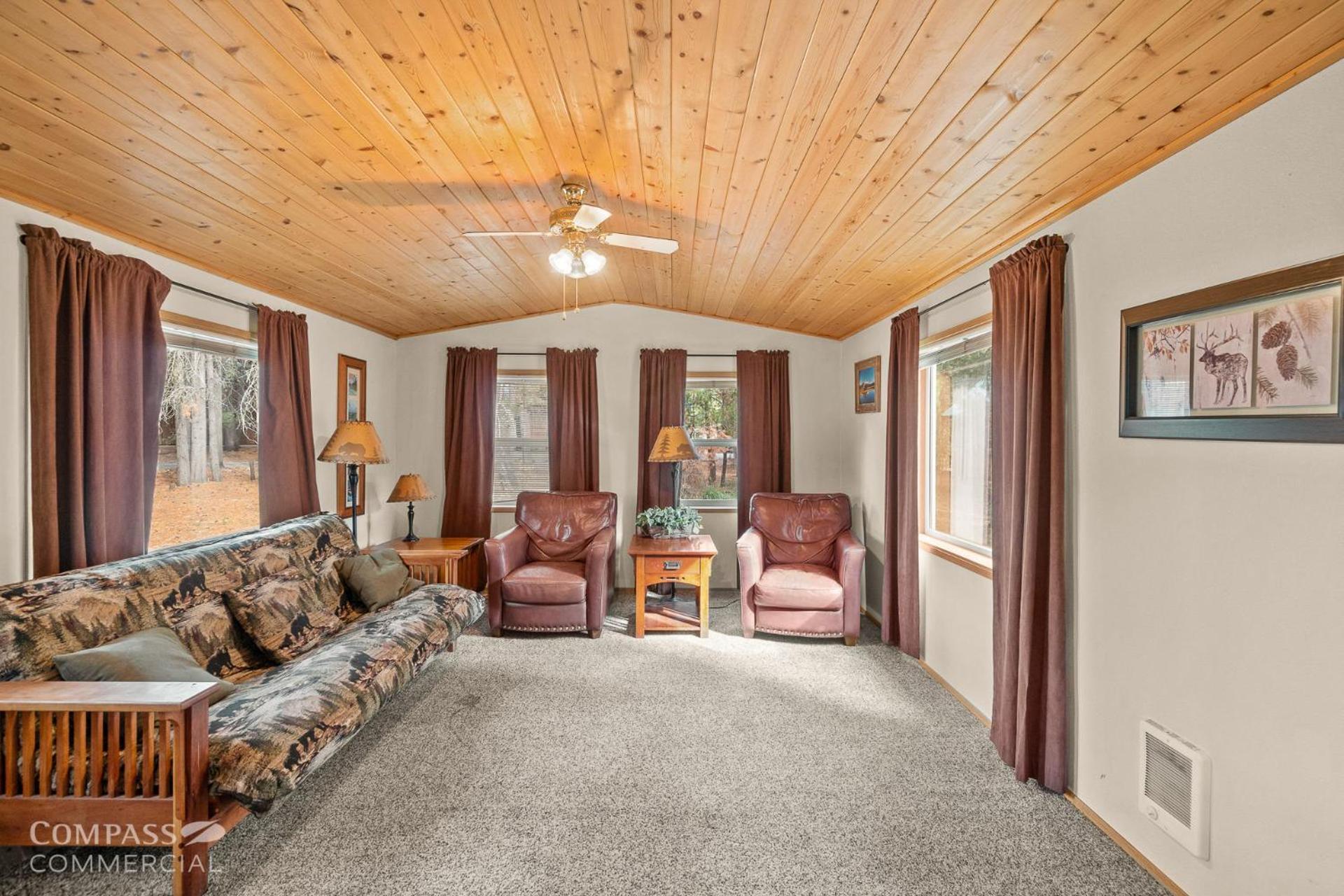Willamette Pass Inn & Chalets Odell Lake Exterior photo